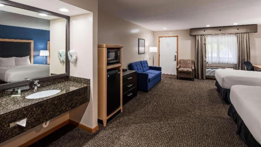 Best Western River Terrace Cheboygan Eksteriør bilde